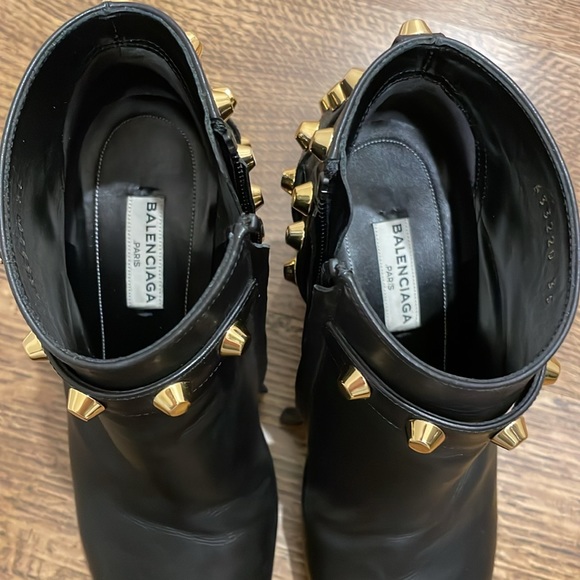 Balenciaga gold studded boots size 35 - Picture 2 of 4